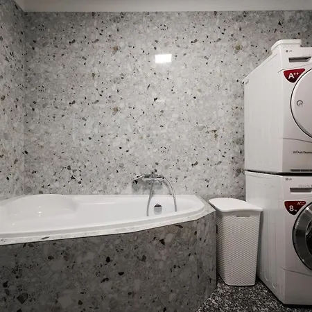 Дом отдыха Pool Mukarov